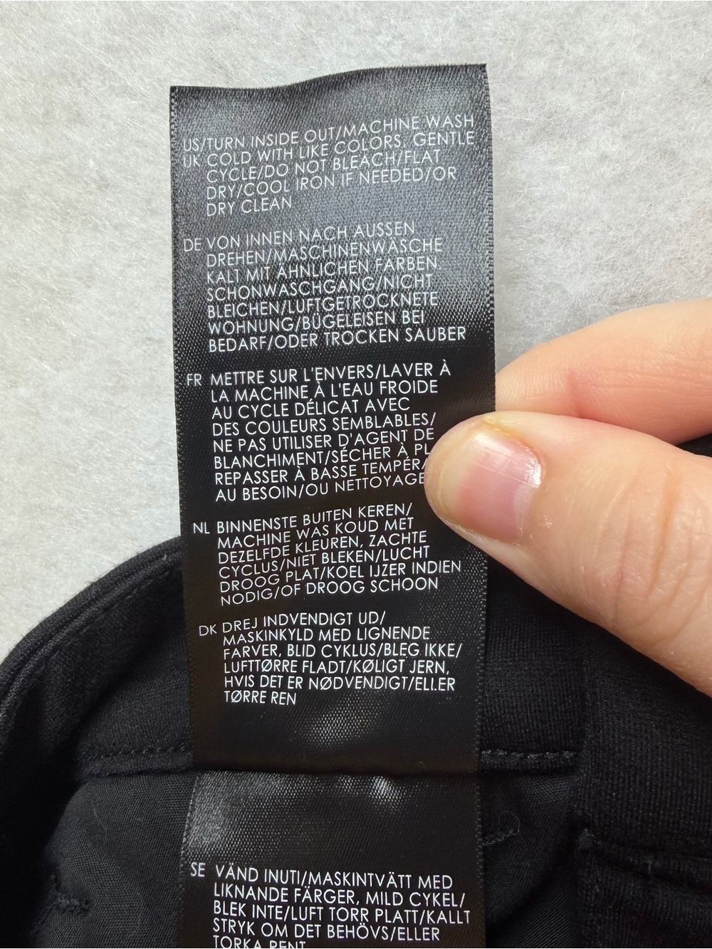 Liverpool Los Angeles Kelsey Knit Trouser Pants Black Size 4/27 Ponte Ankle - Picture 9 of 10